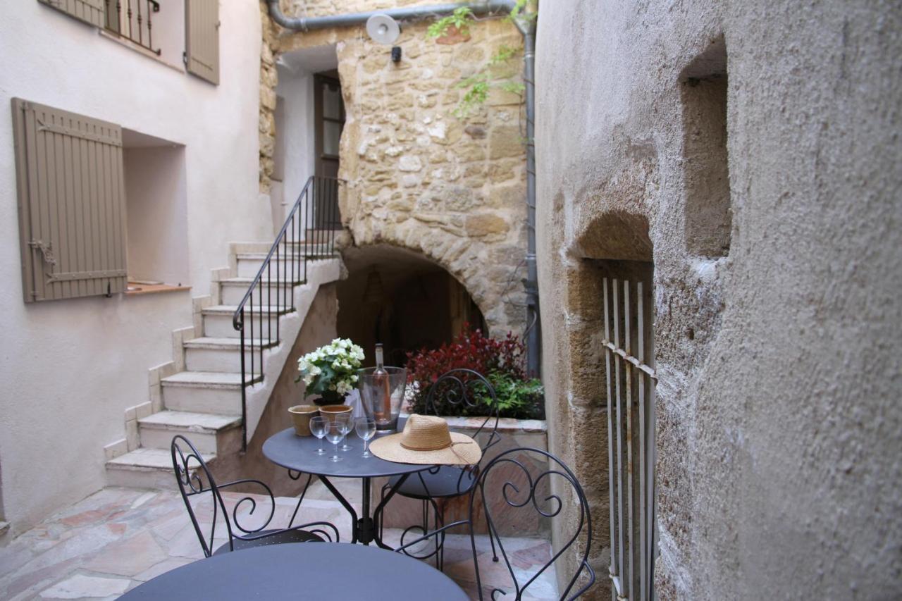 Appartamento Le Passage Lourmarin Esterno foto