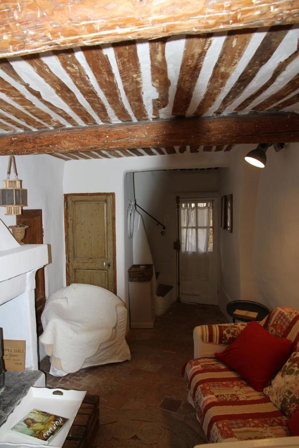 Appartamento Le Passage Lourmarin Esterno foto